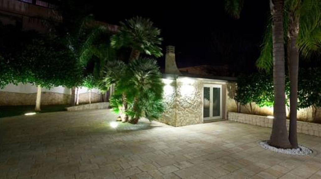 Rescio'S Rooms Cavallino di Lecce Exterior photo